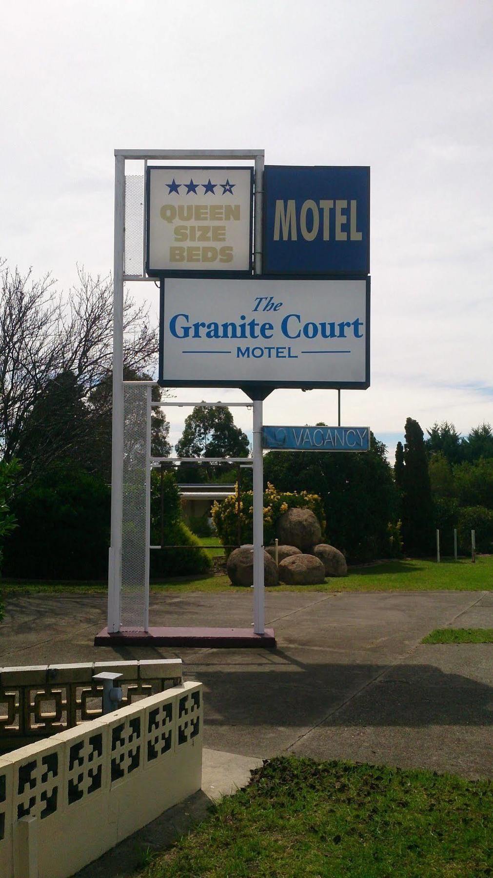 Granite Belt Motel สแตนธอร์ป ภายนอก รูปภาพ